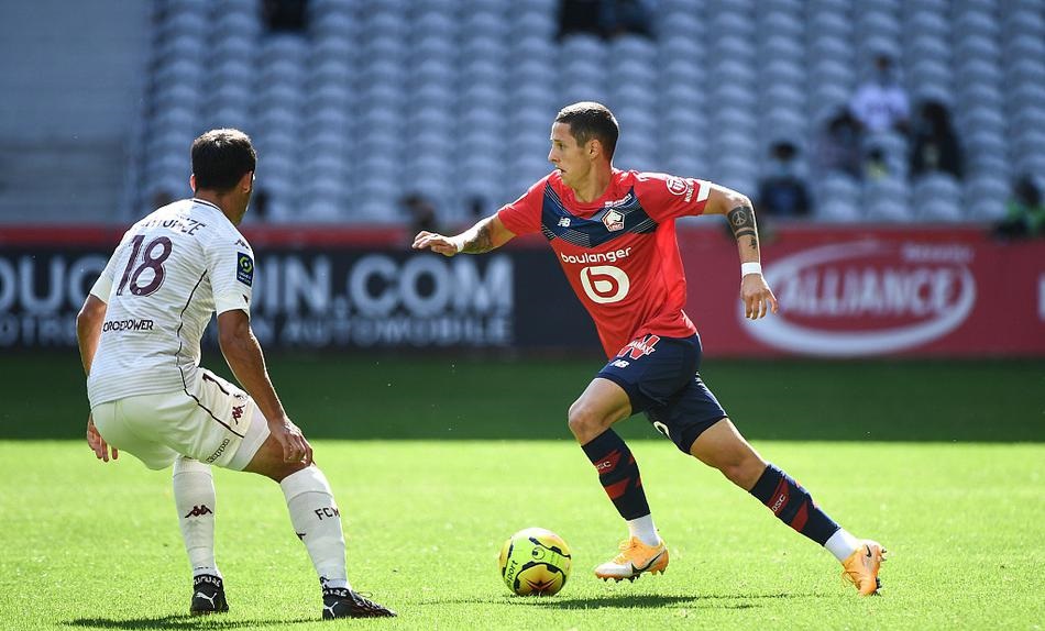 芝加哥公牛迎法甲关键赛，集结日官宣签约，悬念犹存，临场指挥获称赞 -今年会体育